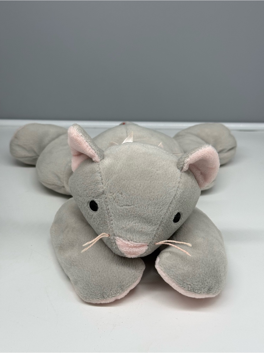 Vintage TY 1996 Gray Rare Pillow Pal "Meow" cat. Style 3011 Displayed Only